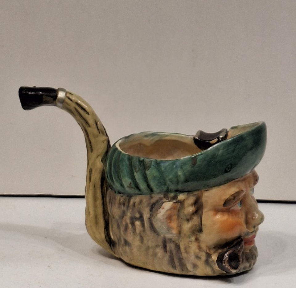 Cinzeiro, cachimbo antropomórfico, marinheiro  2