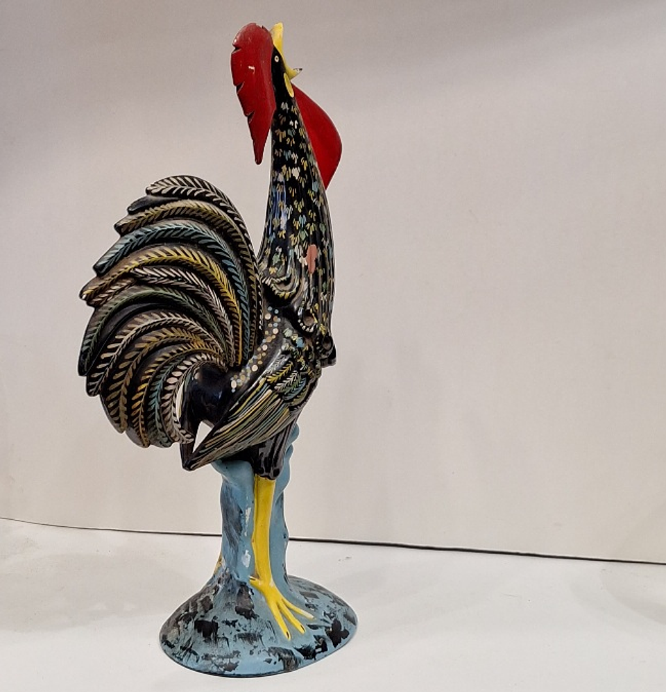 Galo em cerâmica policromada  4