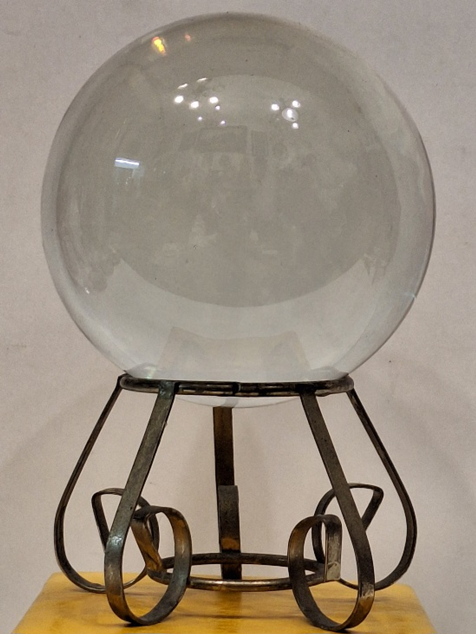 Bola em cristal transparente  2