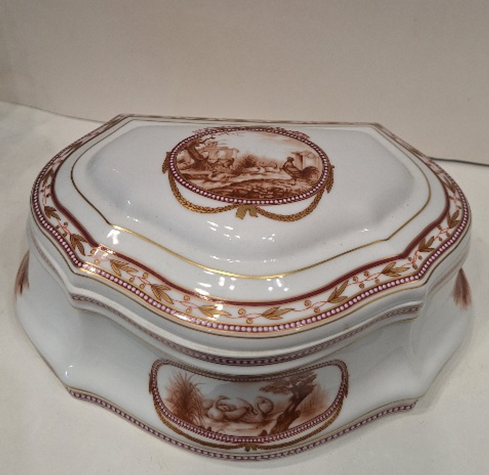 Caixa porta-Jóias, era do classicismo. 1