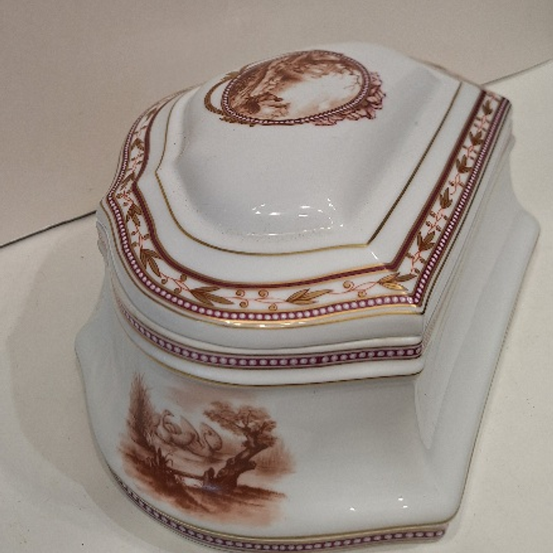 Caixa porta-Jóias, era do classicismo. 3