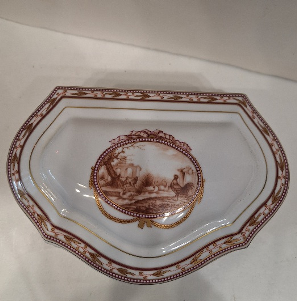 Caixa porta-Jóias, era do classicismo. 4