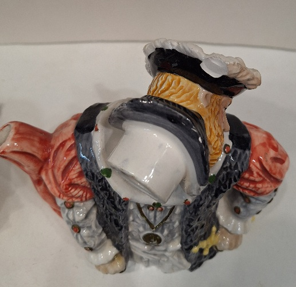 Bule antropomórfico, Henrique VIII 5