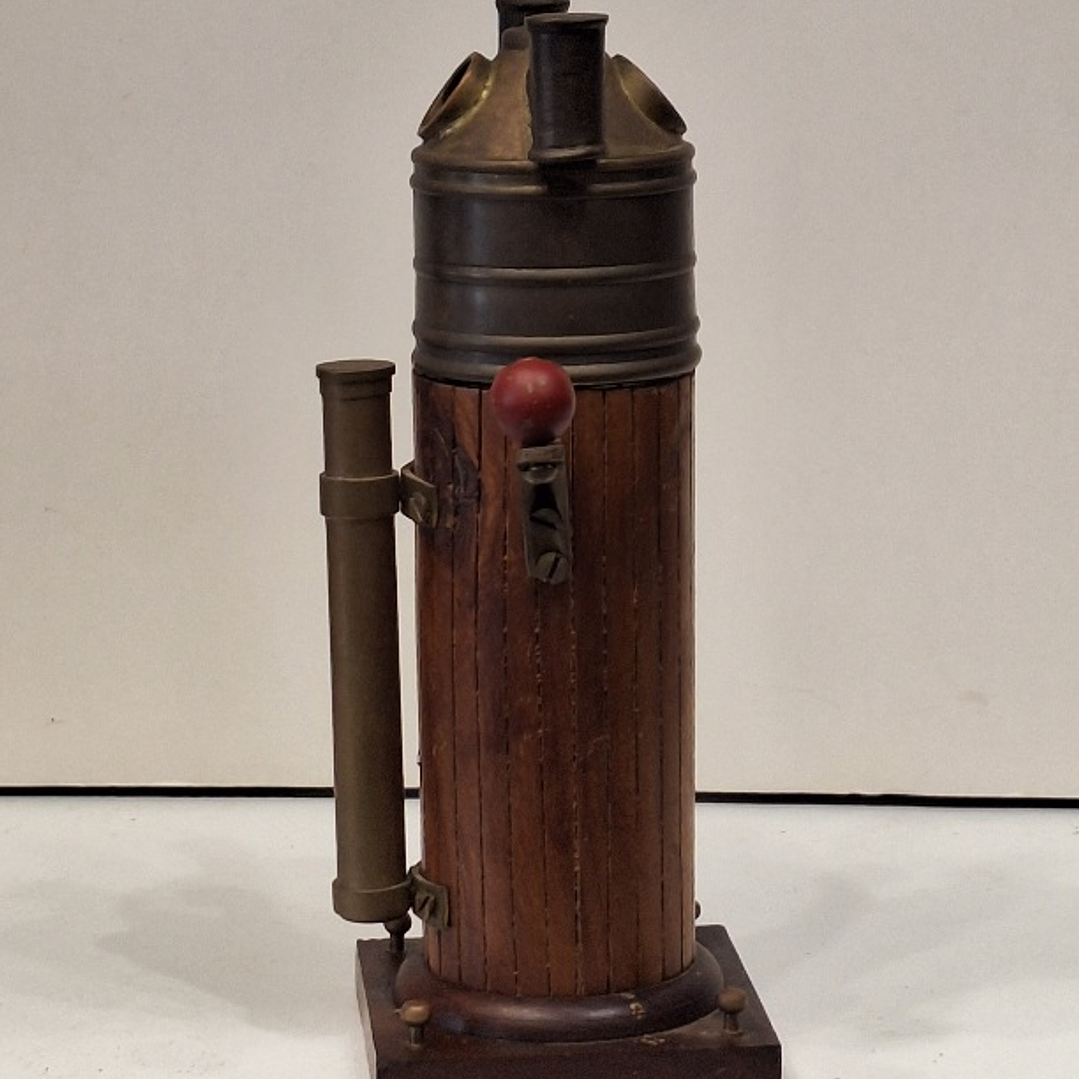 Miniatura decorativa de Bitácula marítima  2