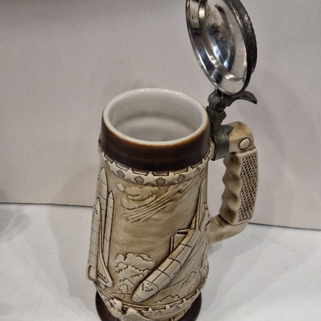 Caneca, Ônibus espaciais 4