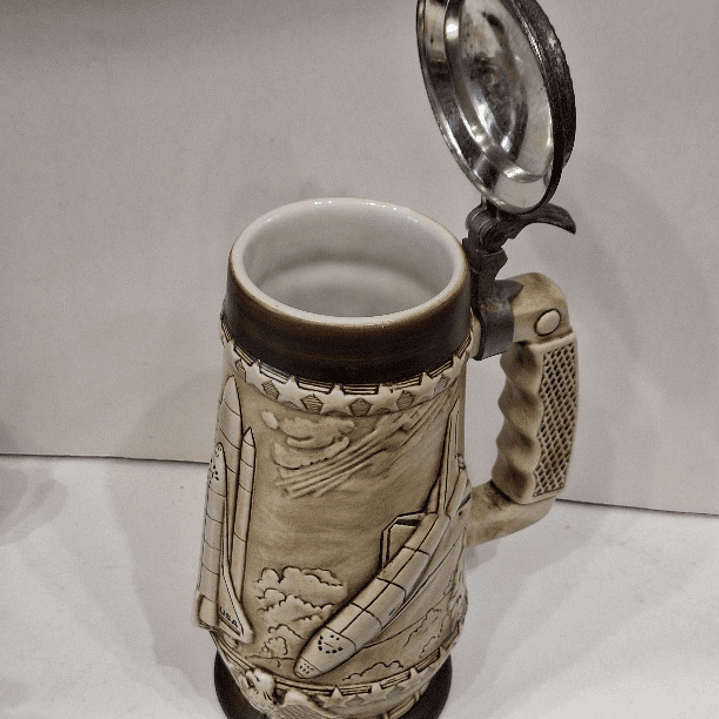 Caneca, Ônibus espaciais 4