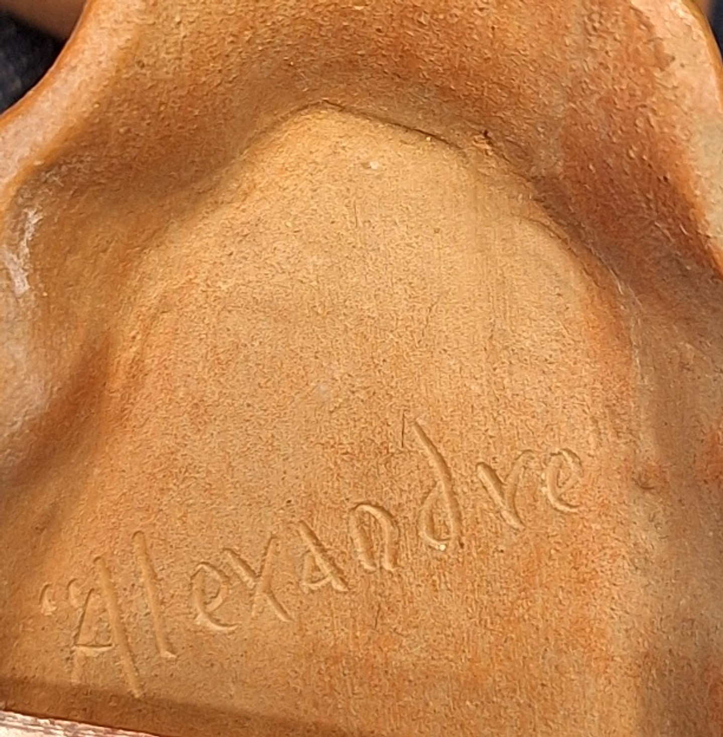 Alexander, Busto de menina em terracota  6