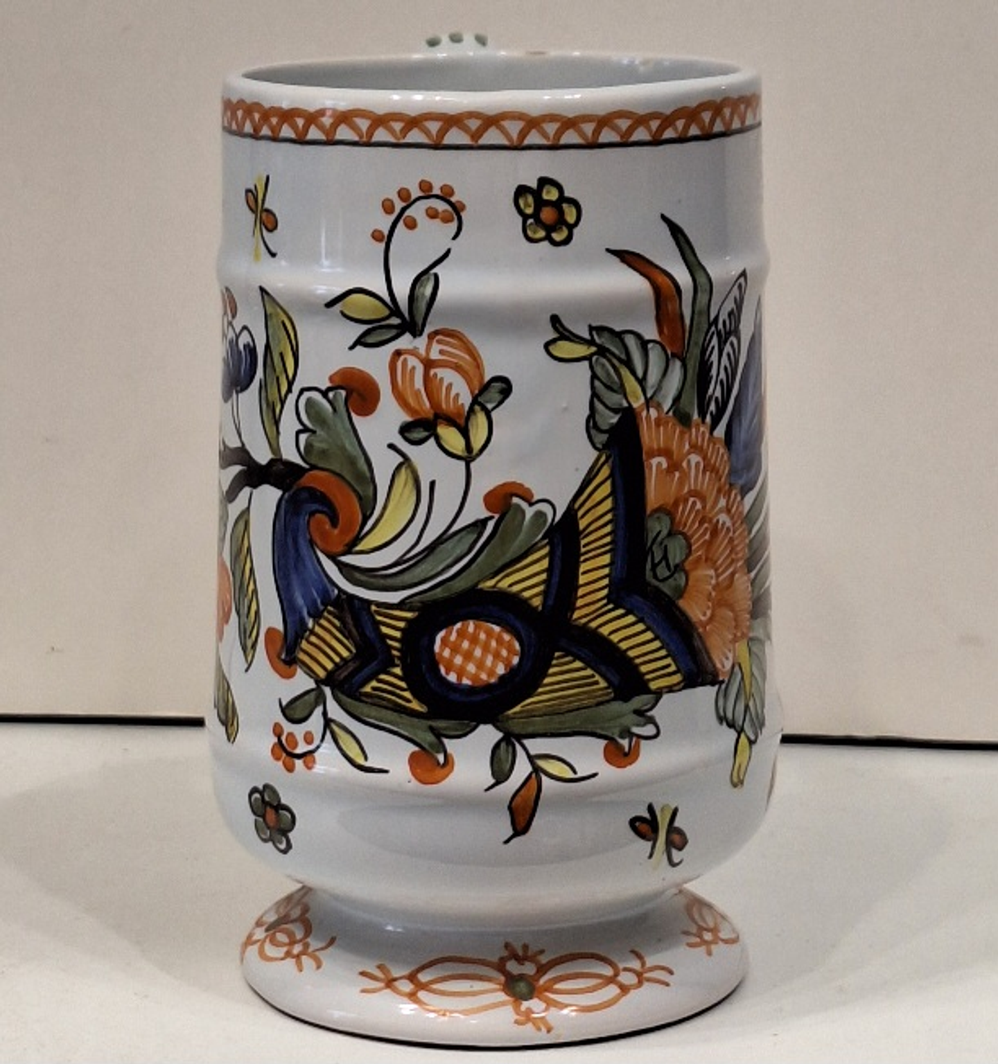 Caneca em faiança de Rouen - França  1