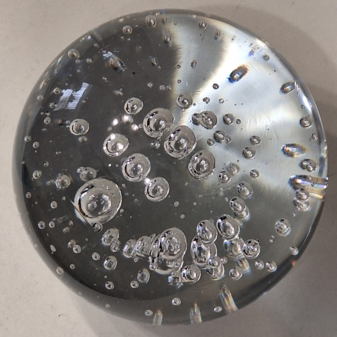 Pisa-papéis em cristal-bolha 2