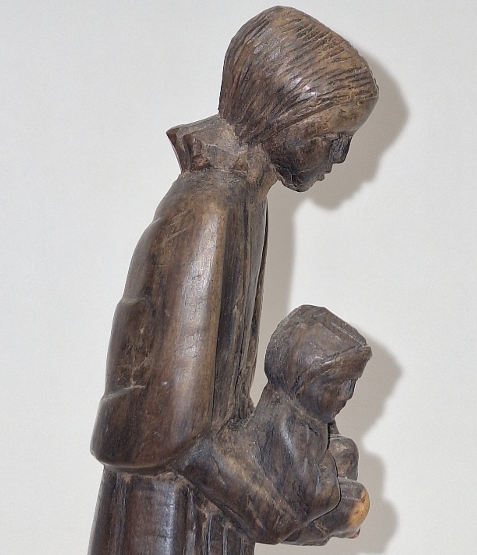 Escultura em madeira Madonna com menino 4