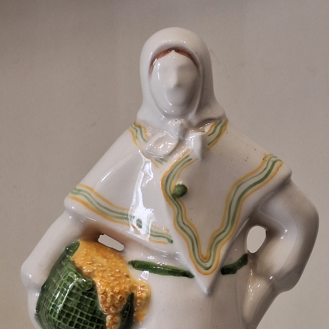 Bibelot, Varina em faiança  6