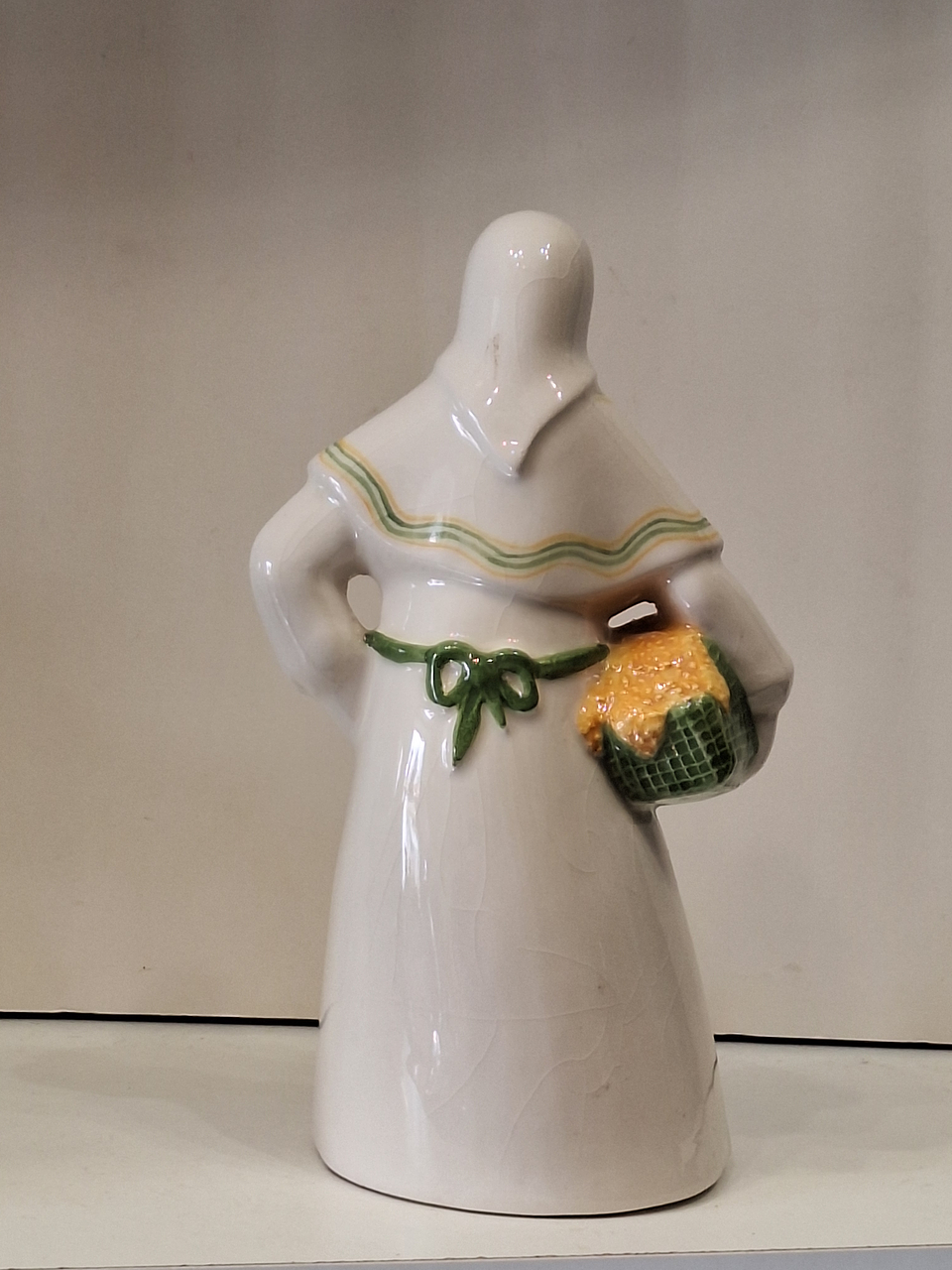 Bibelot, Varina em faiança  8