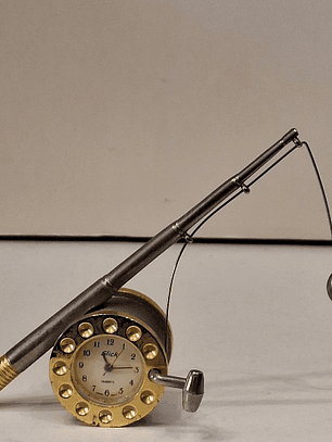 Relógio miniatura, vara de pesca