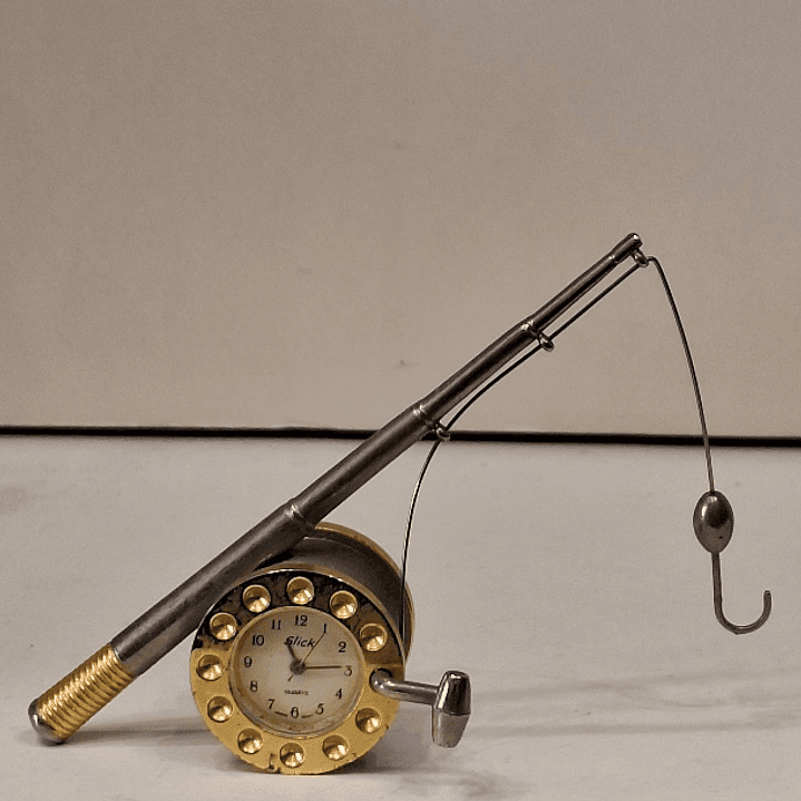 Relógio miniatura, vara de pesca 1