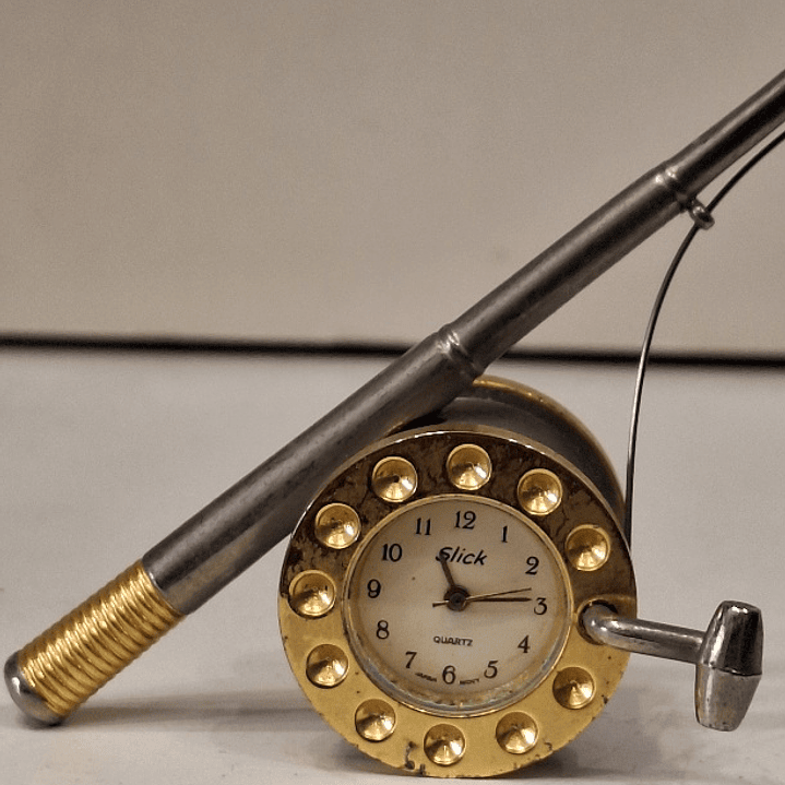 Relógio miniatura, vara de pesca 2