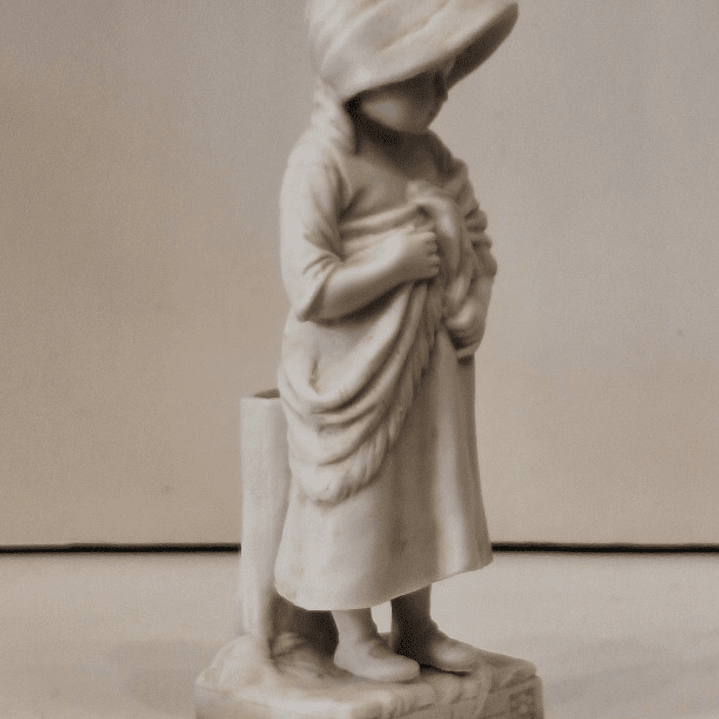 Estatueta em biscuit, tulipeira  3