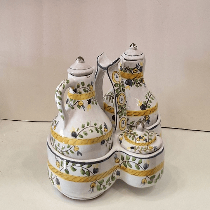 Galheteiro em faiança policromada  2