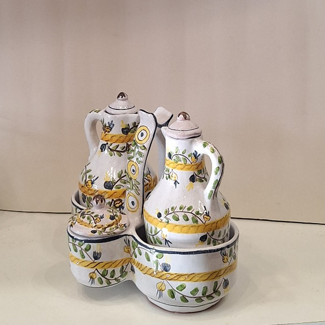 Galheteiro em faiança policromada  4