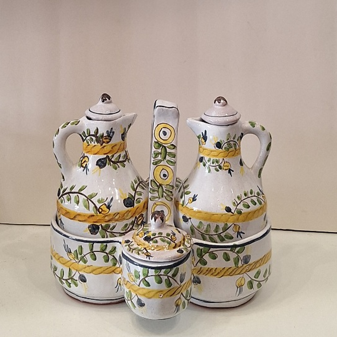 Galheteiro em faiança policromada  5