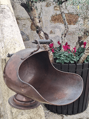 Balde de carvão / madeira em cobre