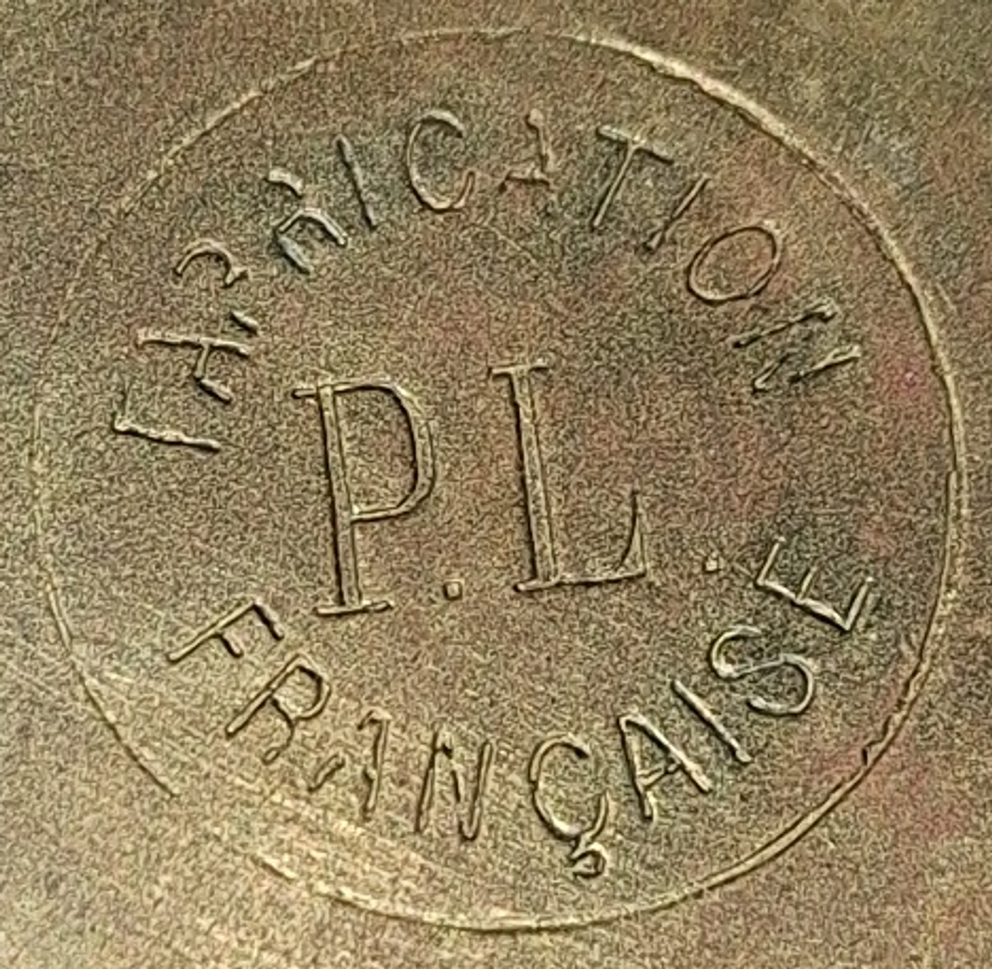 Anfora em metal patinado 4