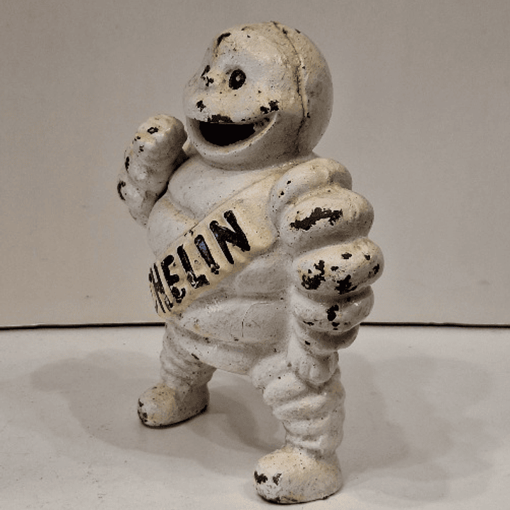 Cofre Mascote da Michelin em ferro fundido  3