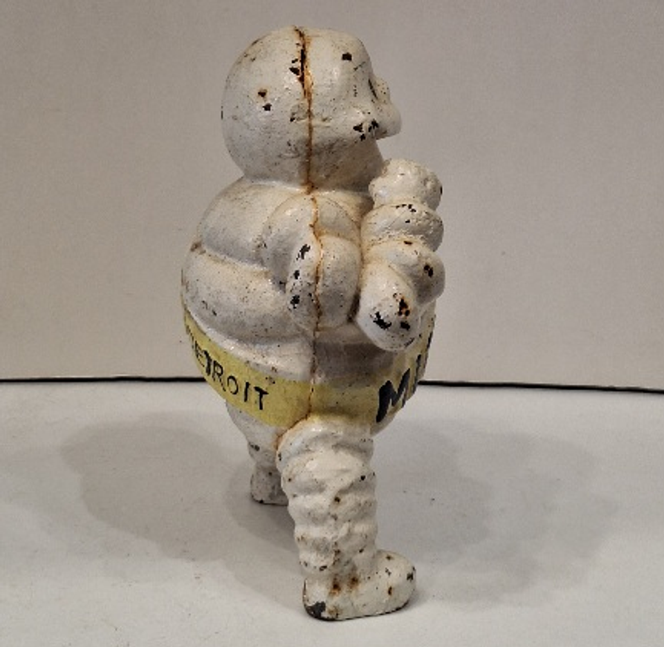 Cofre Mascote da Michelin em ferro fundido  5