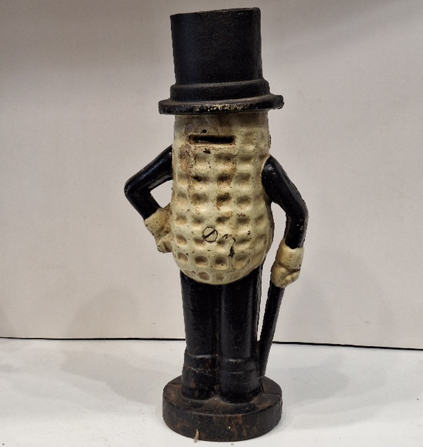 Cofrinho, Mr. Peanut, Planters 6