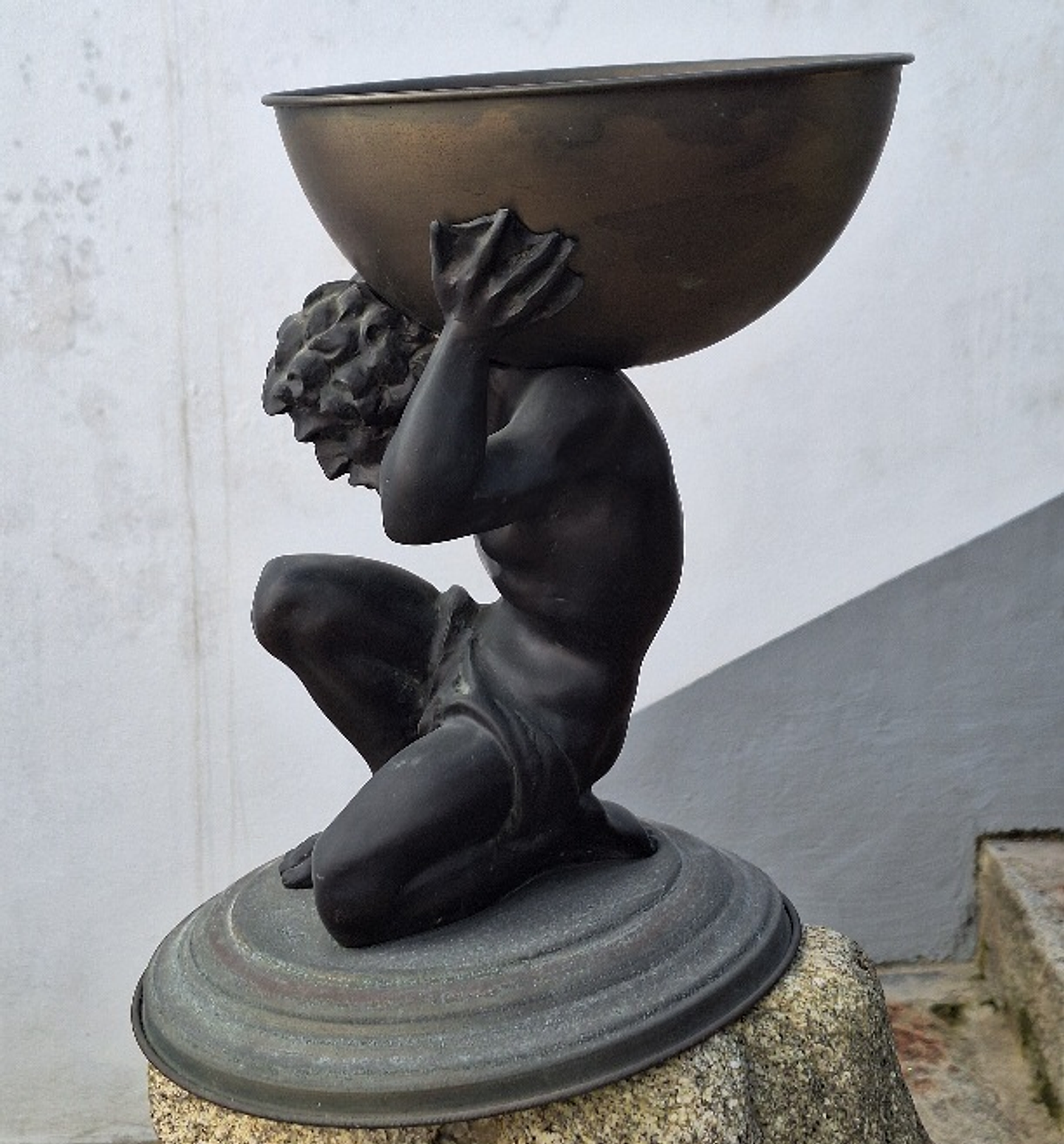 Escultura em petit-bronze 