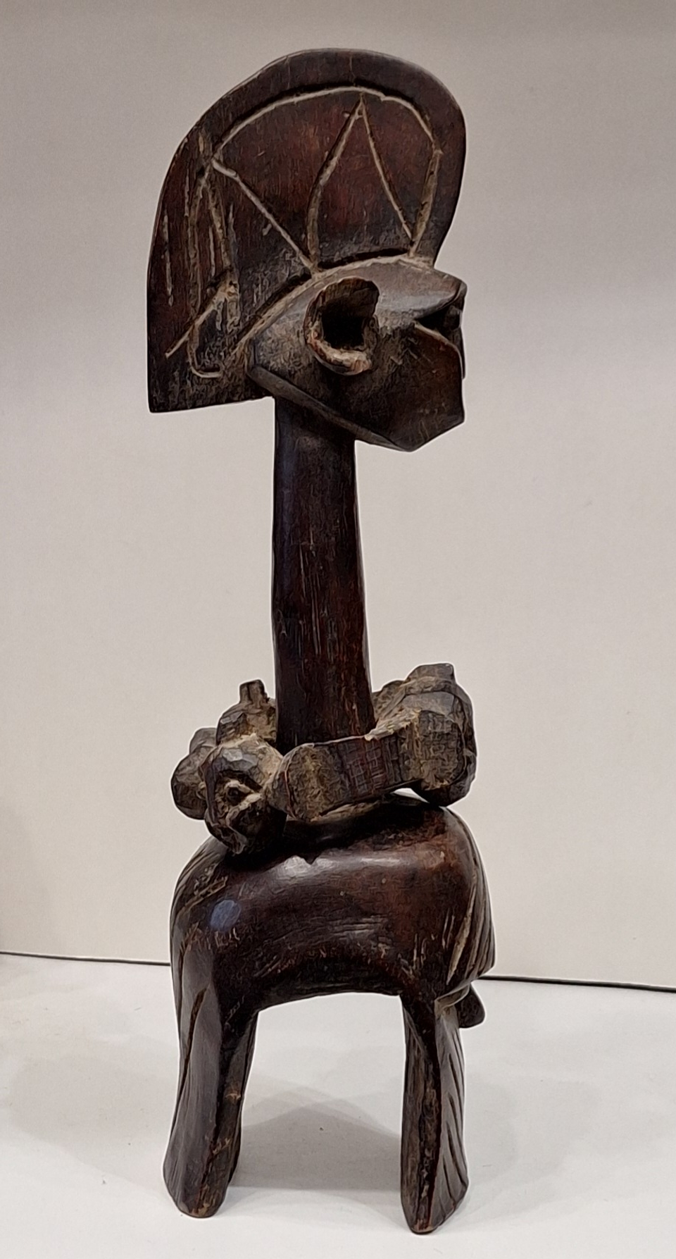 Máscara de ombro de Waja, Etiópia  13