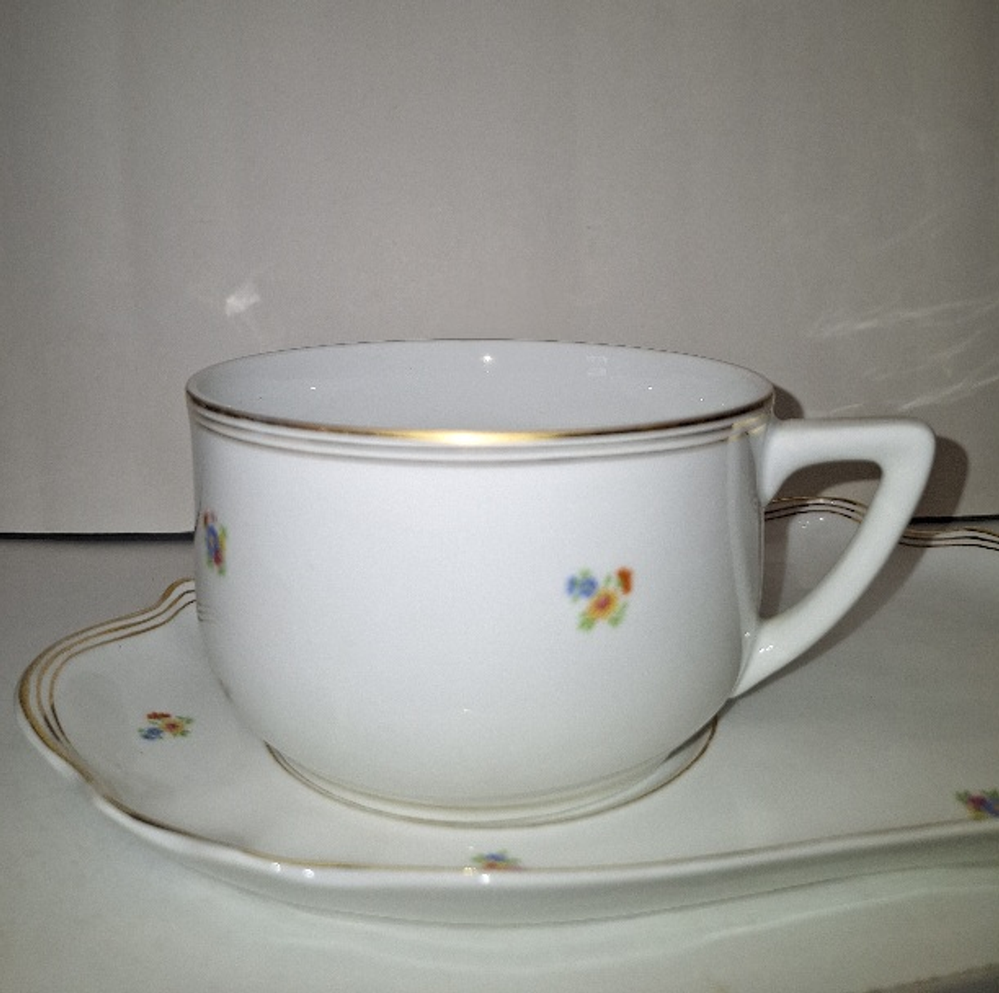 Almoçadeira com prato da Vista Alegre  5