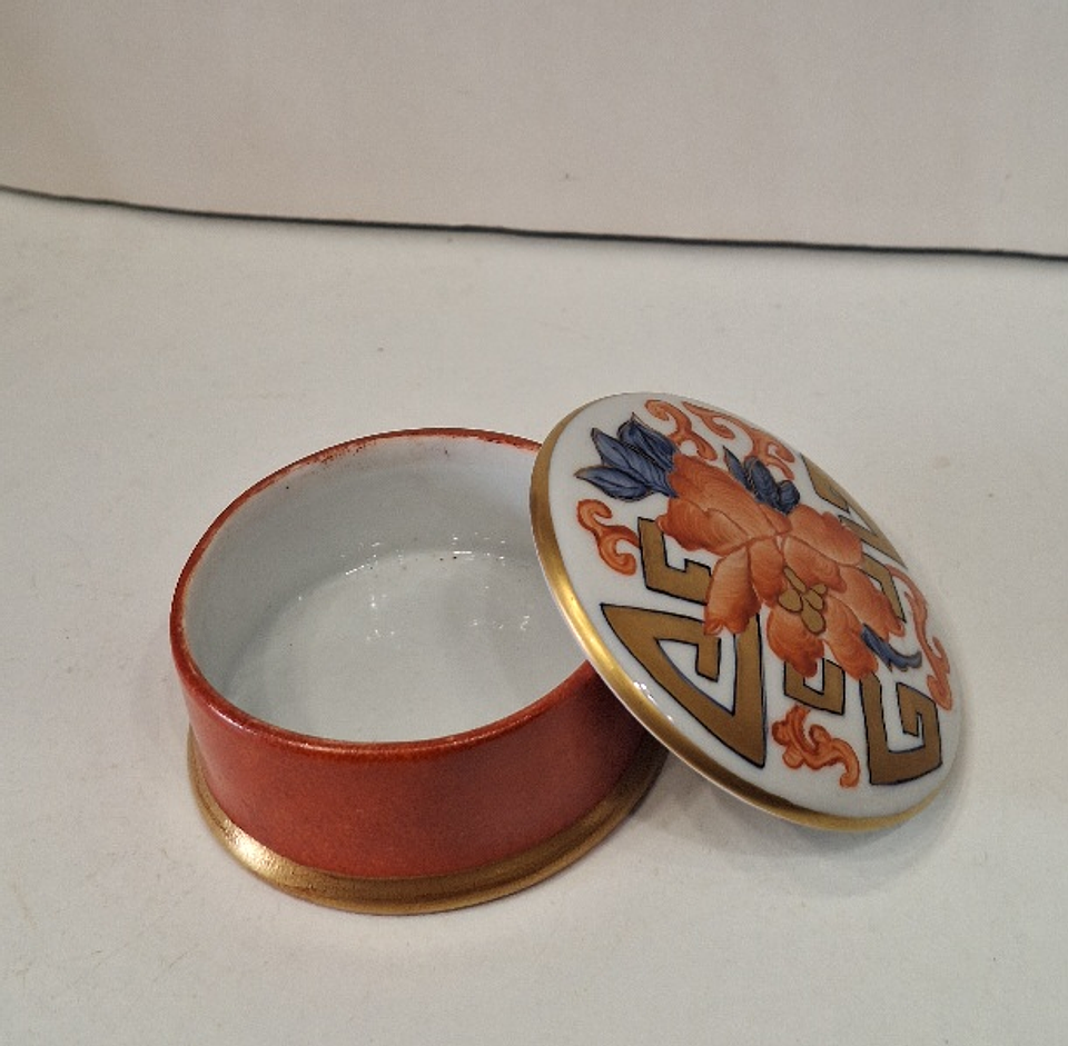 Caixa regaleira em porcelana  2