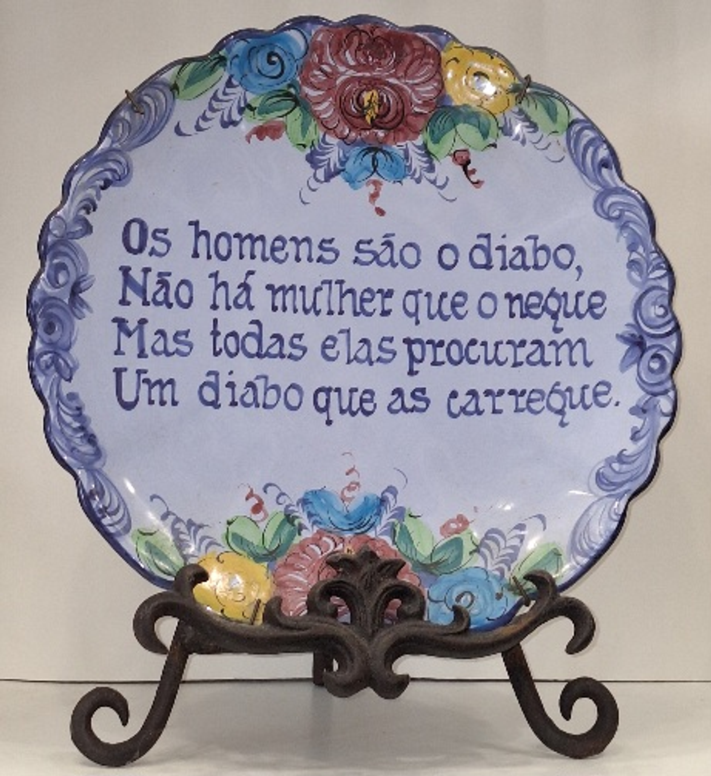 Prato falante, Vestal, Alcobaça  1