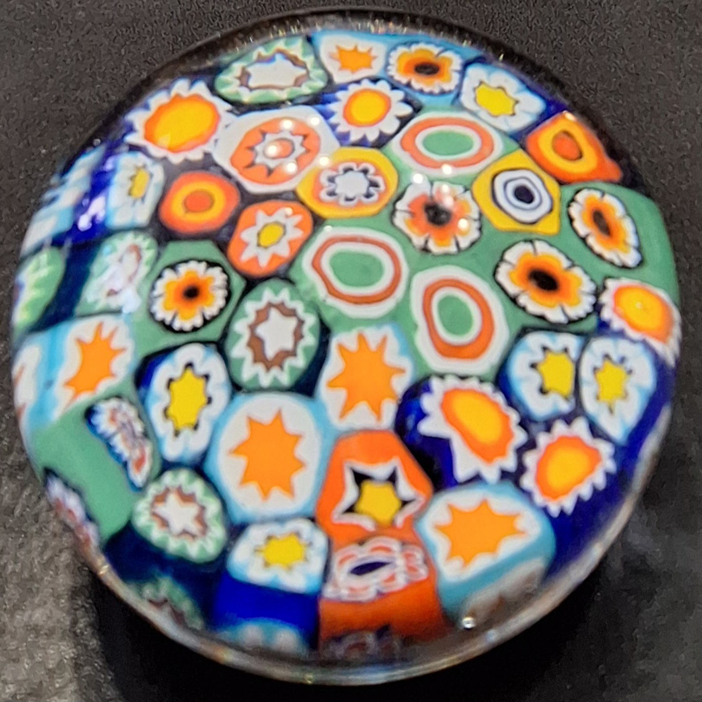 Pisa-papéis em cristal millefiore de Murano  2