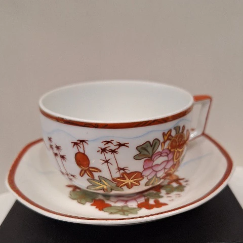 Xícara para colecção, Vista Alegre 