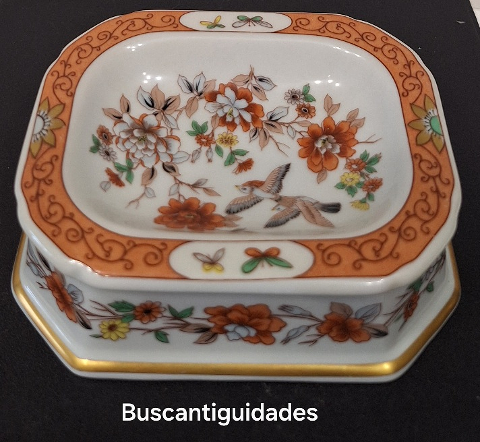 Saleiro em porcelana Vista Alegre 