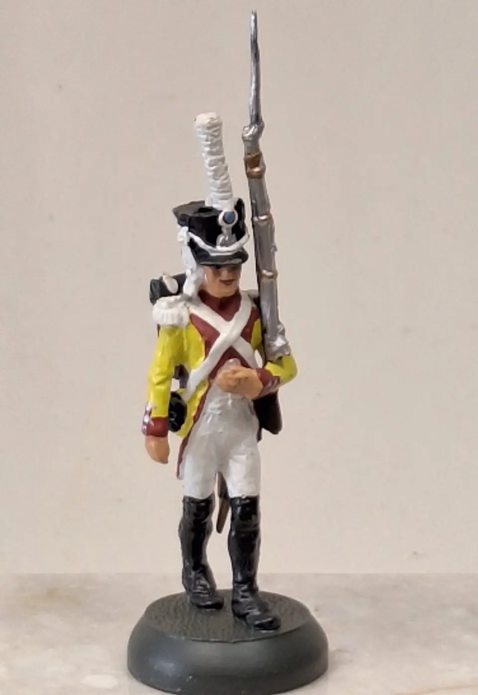 Soldadinho de chumbo policromado  1