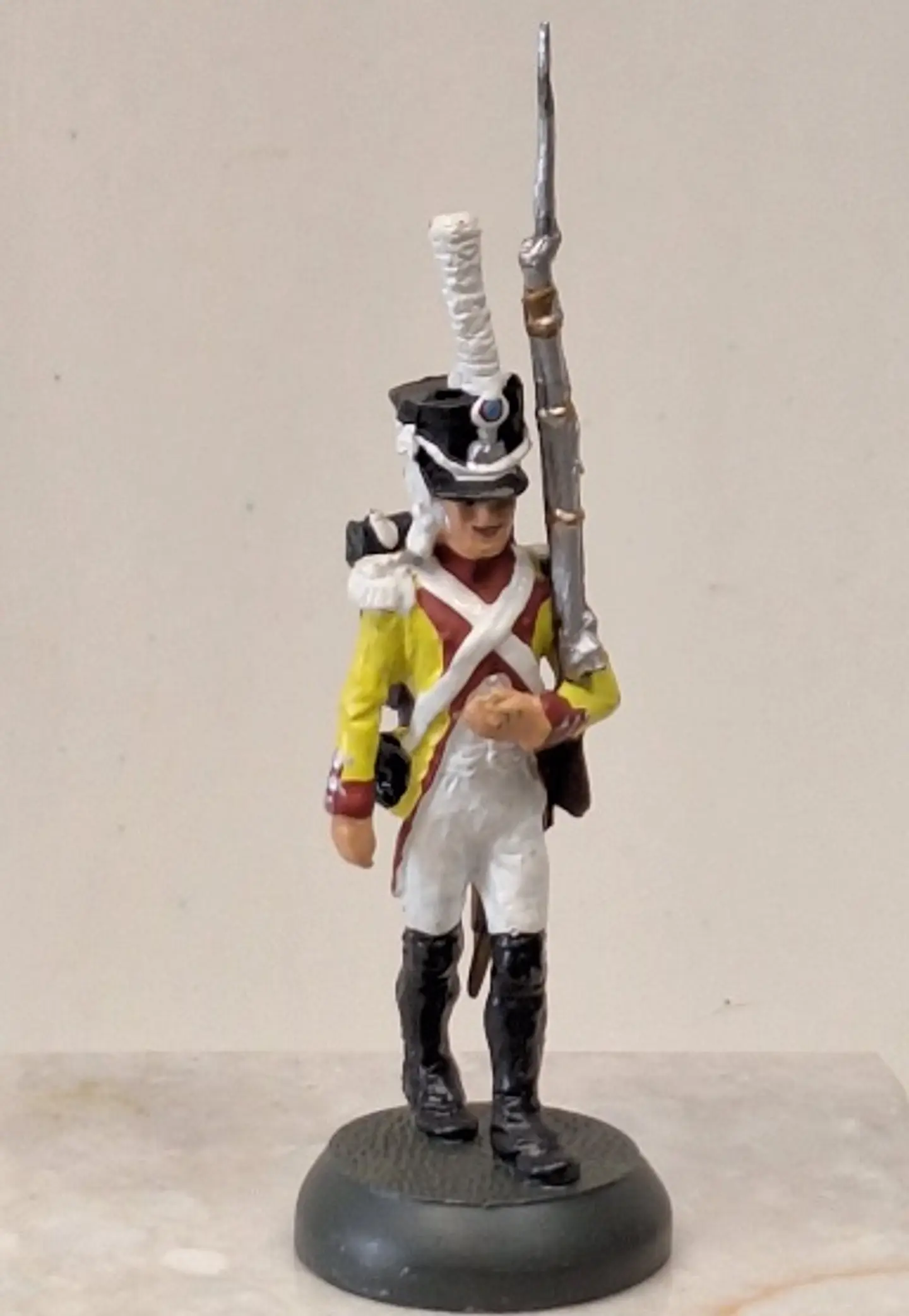 Soldadinho de chumbo policromado  2