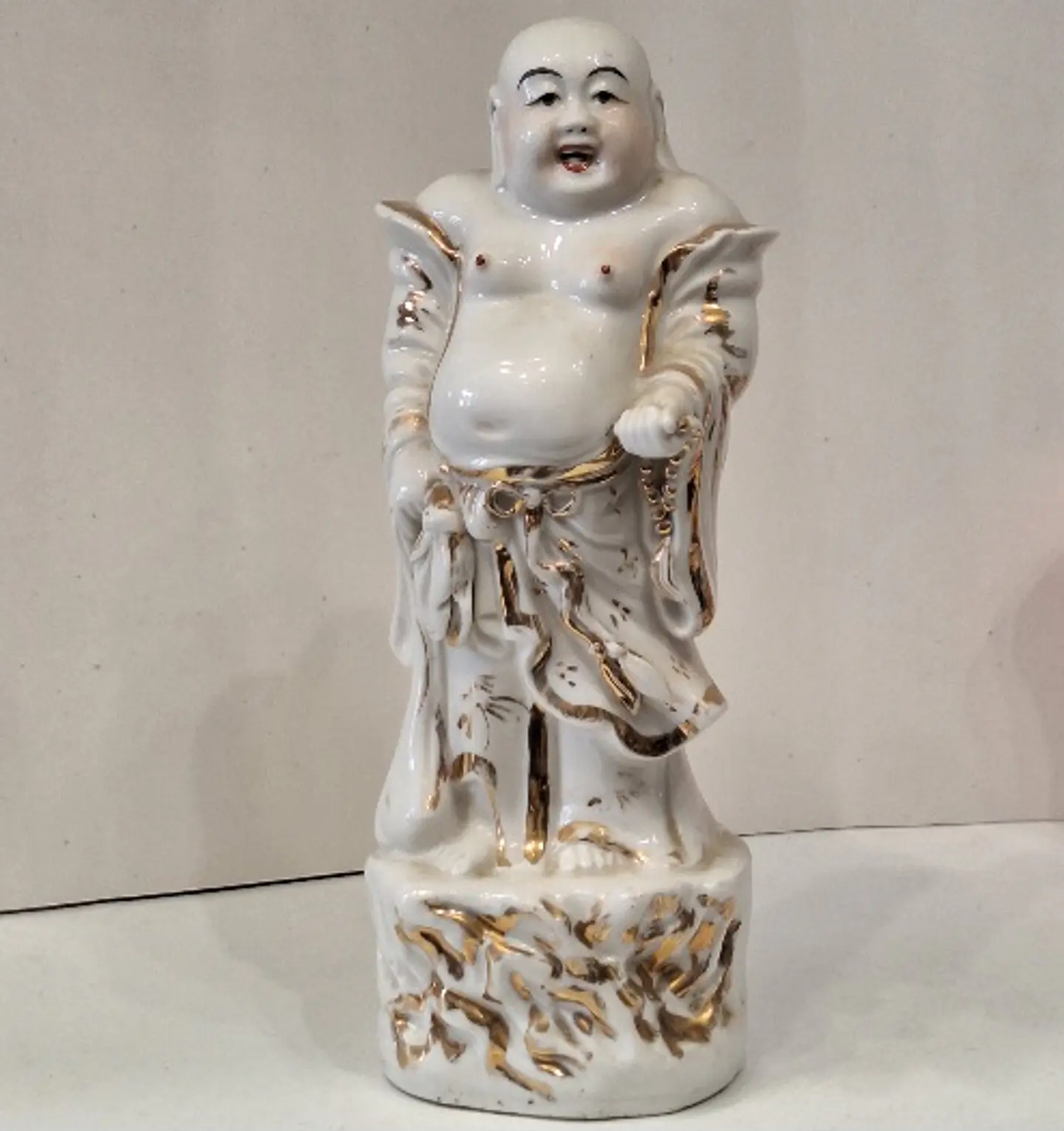 Estatueta em porcelana - Buda sorridente  2