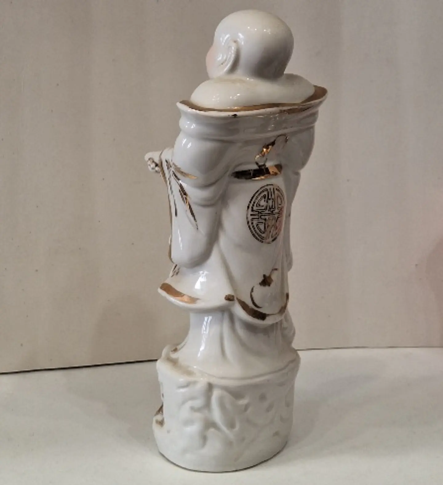 Estatueta em porcelana - Buda sorridente  4