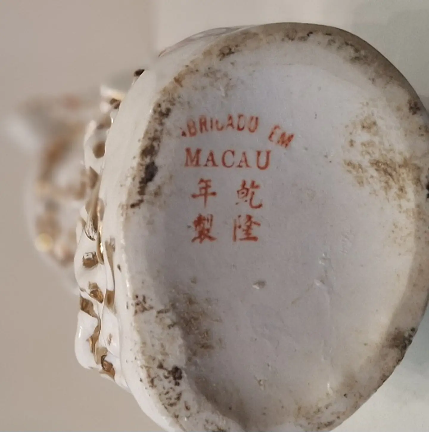 Estatueta em porcelana - Buda sorridente  6