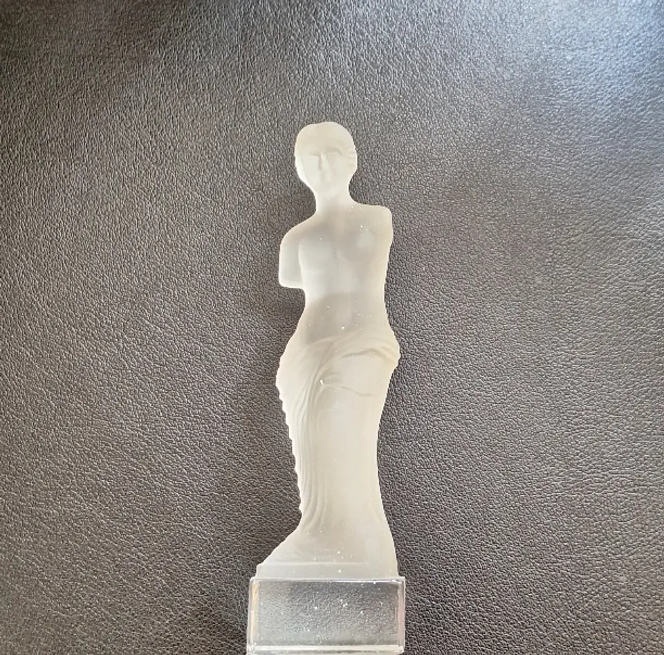 Estatueta em cristal, representando Vénus de Milo 5