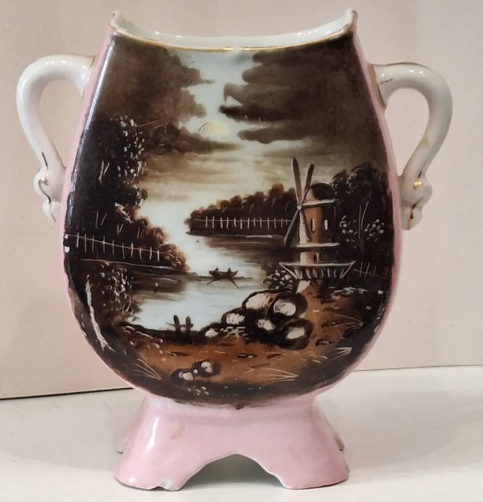 Antigo vaso em porcelana de Limoges 1