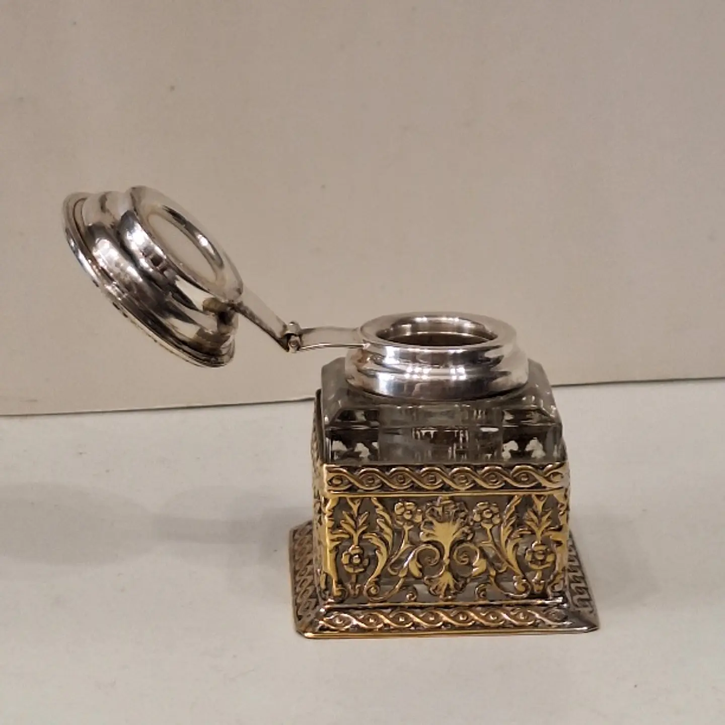 Tinteiro em metal nobre e cristal 2
