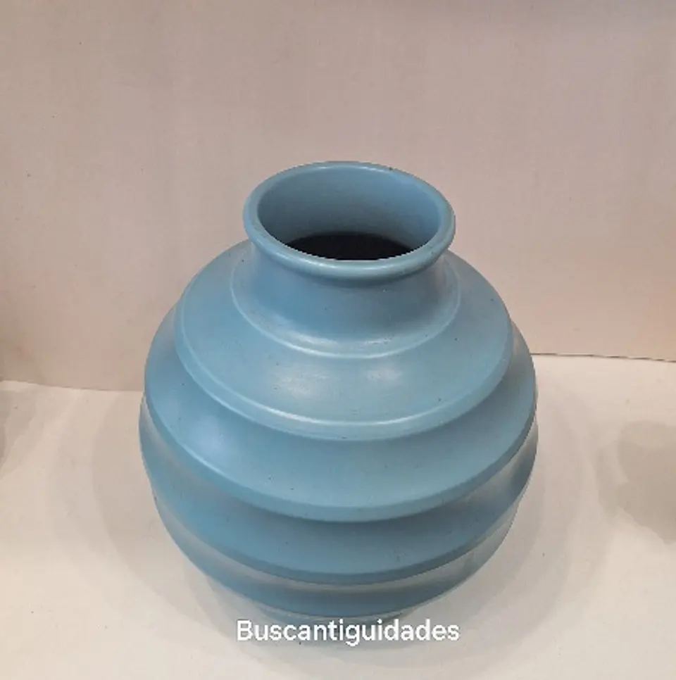 Vaso dos anos 30 por Keith Murray para Wedgwood  2