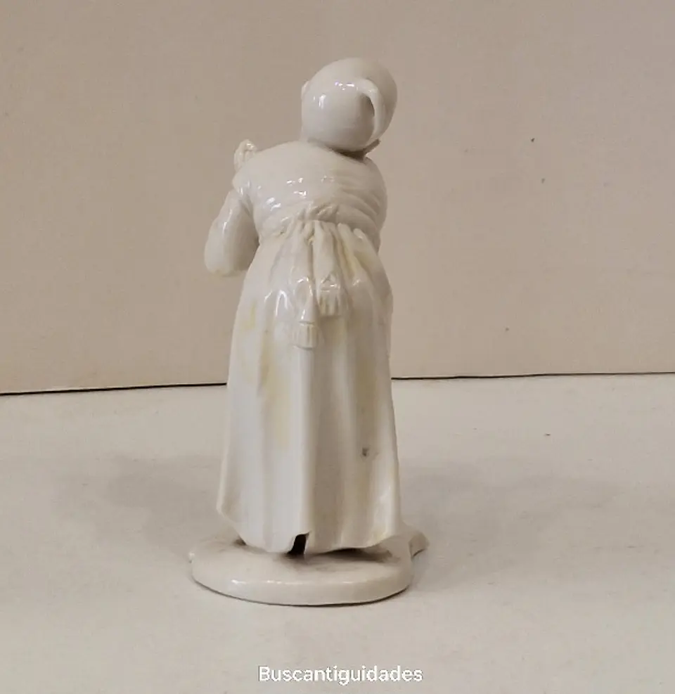 Estatueta alemã, Nymphenburg, modelada por Franz Anton Bustelli 7