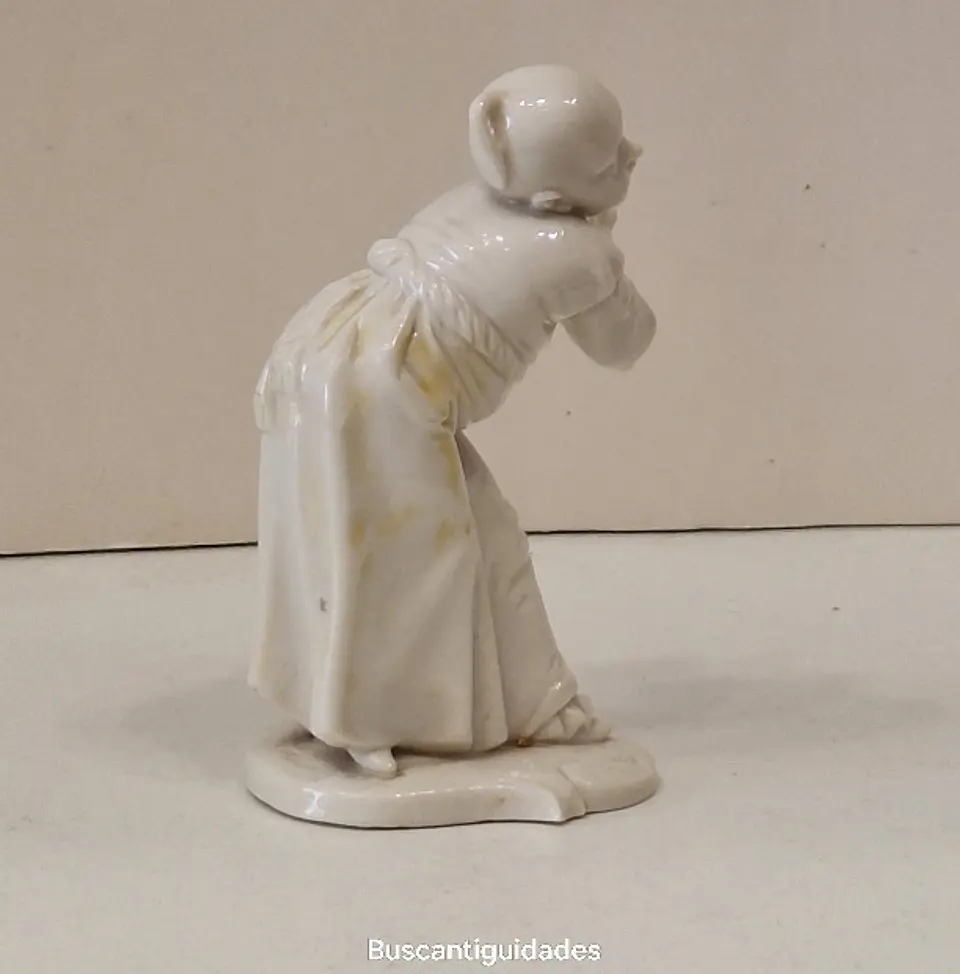 Estatueta alemã, Nymphenburg, modelada por Franz Anton Bustelli 8