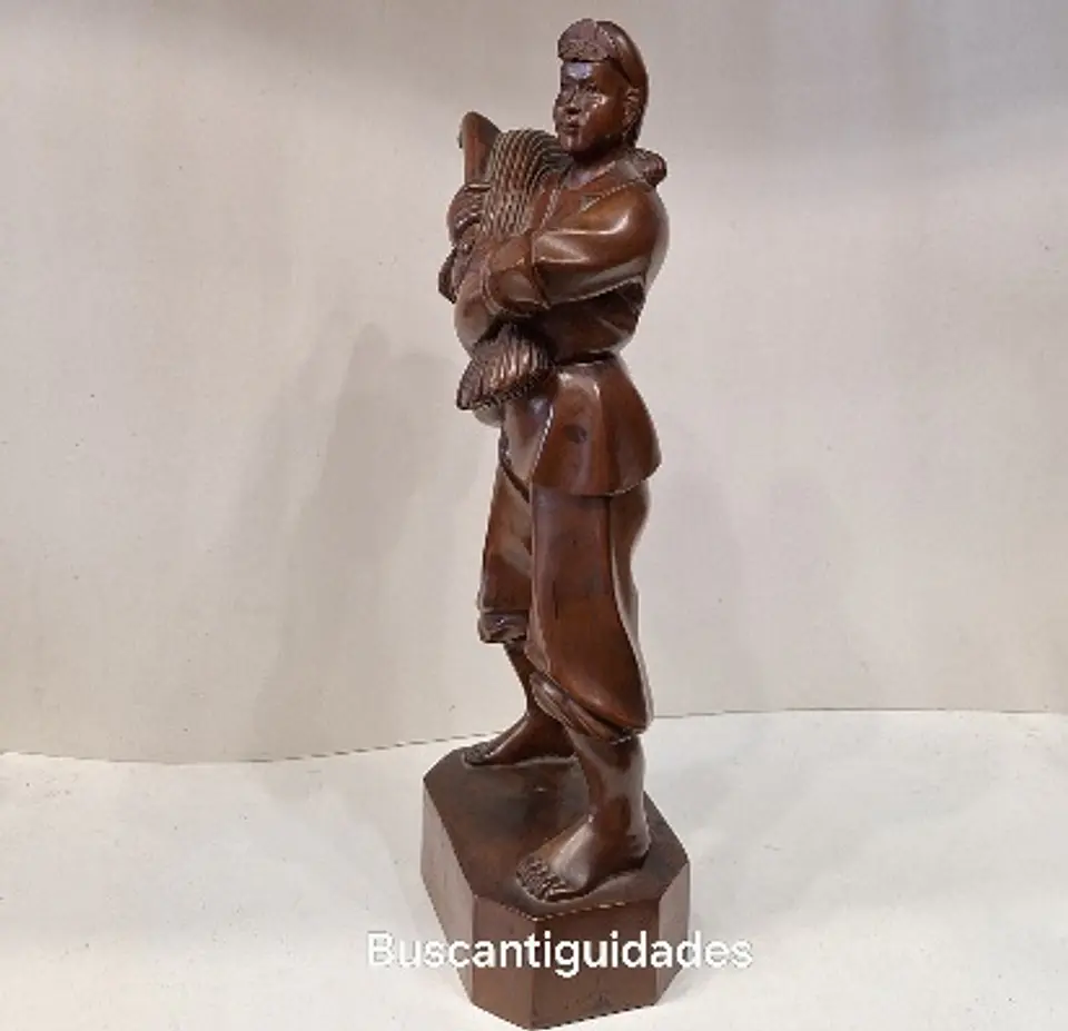 Estatueta chinesa em madeira 5