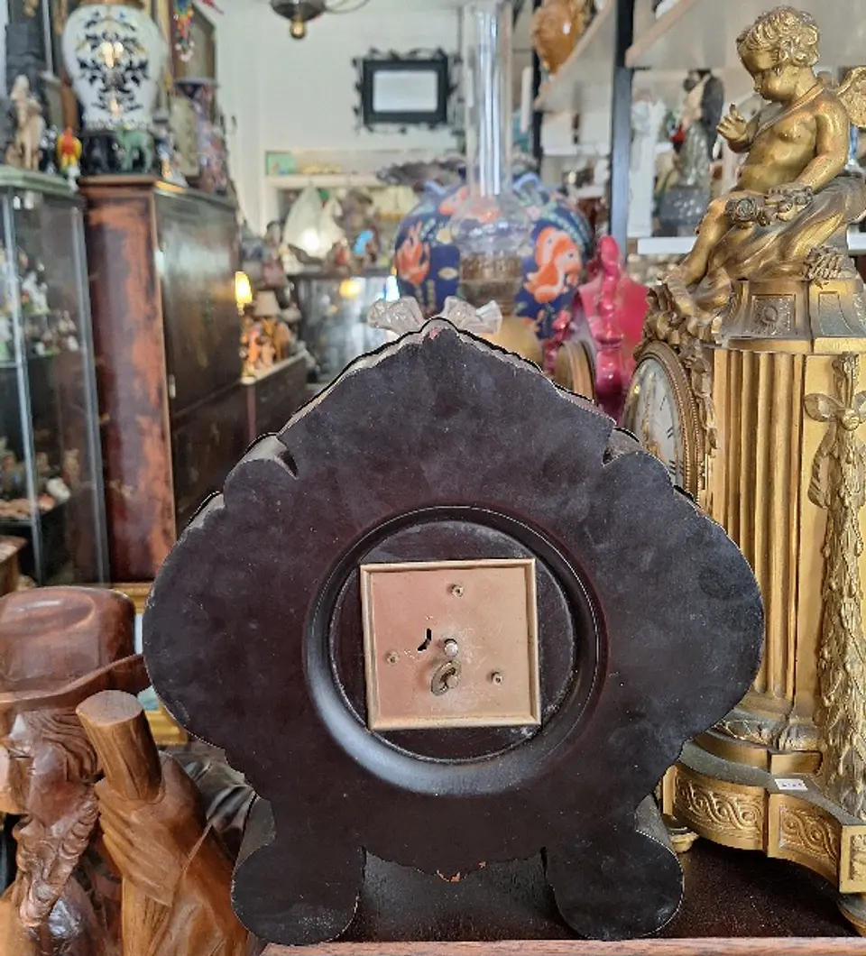 Relógio de mesa vintage em prata da marca Fenianos 4