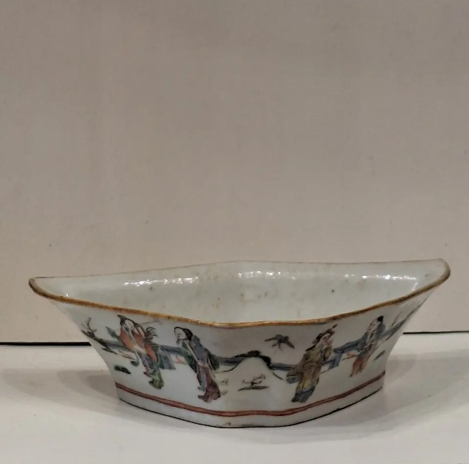 Covilhete em porcelana chinesa séc XIX / XX 1